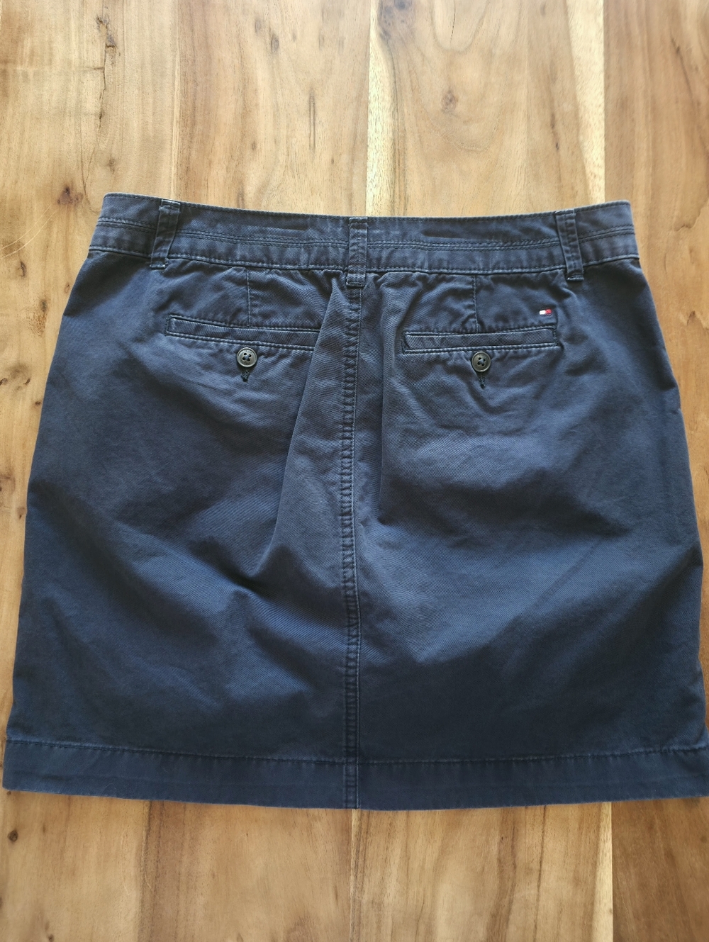 Tommy Hilfiger Preppy Navy Utility Skirt, 100% Cotton, Y2K/2000 Style, Size 6 - Picture 6 of 12